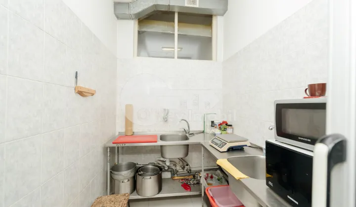 Spațiu comercial, Buiucani, CALEA IEȘILOR