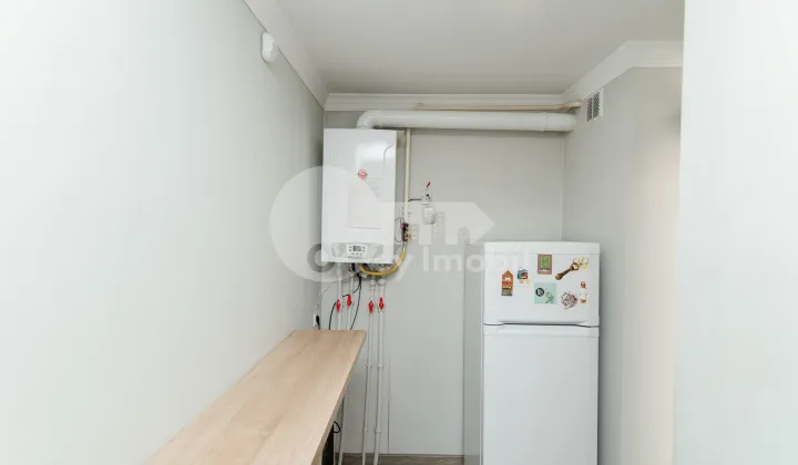 Oficiu, Centru, MIHAI EMINESCU