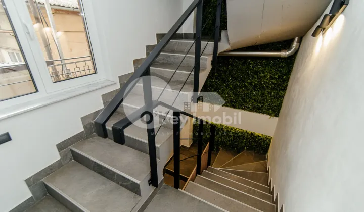 Oficiu, Centru, VLAICU PÂRCĂLAB