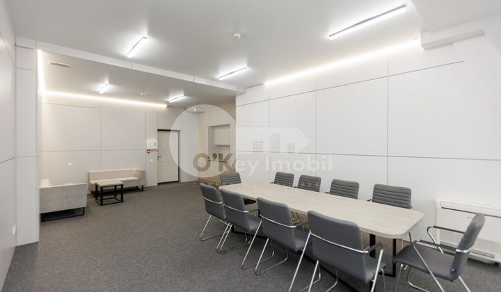 Oficiu, Centru, MIHAI EMINESCU