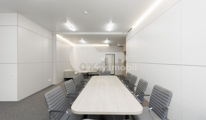 Oficiu, Centru, MIHAI EMINESCU