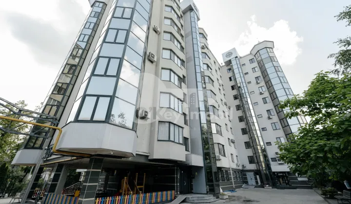 Apartament, Centru, ALEXANDRU CEL BUN