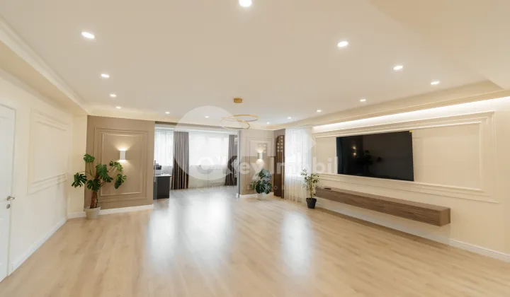 Apartament, Centru, SERGHEI LAZO