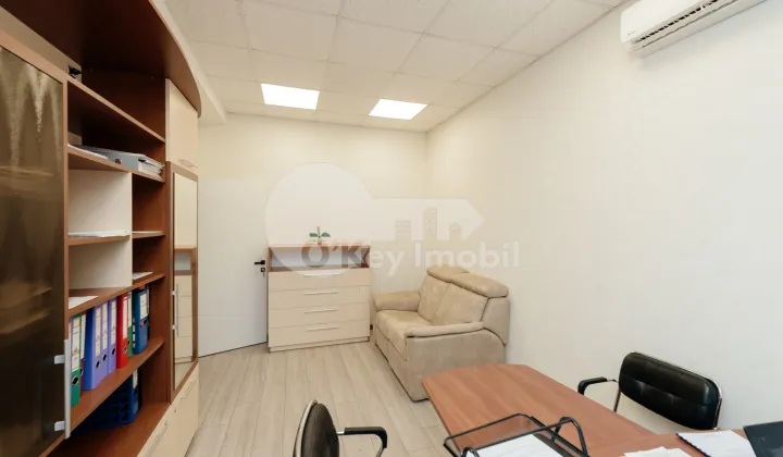 Oficiu, Poșta Veche, SOCOLENI