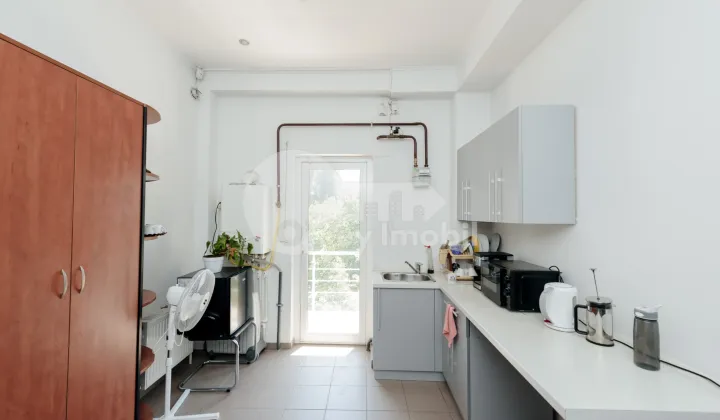 Oficiu, Poșta Veche, SOCOLENI