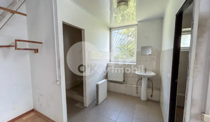 Depozit, Ciocana, UZINELOR