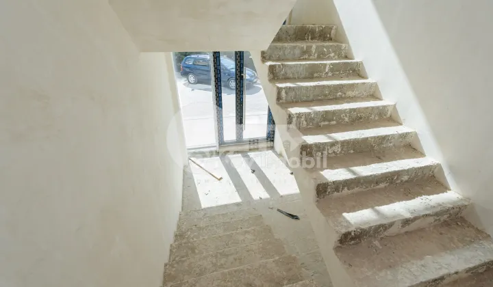 Spațiu Comercial, Buiucani, VASILE LUPU