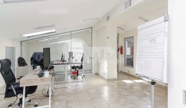 Spațiu comercial, Centru, SERGHEI LAZO