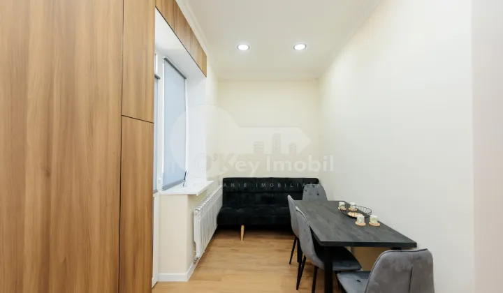 Apartament, Centru, GRIGORE VIERU