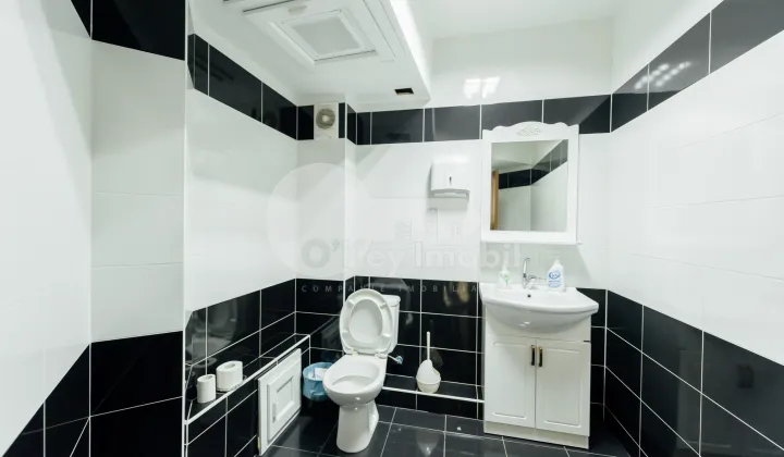 Spațiu comercial, Centru, MITROPOLIT DOSOFTEI