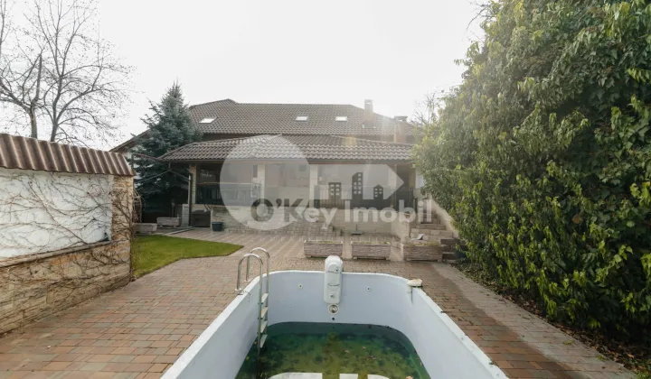 Casă, Buiucani, PRIMĂVERII