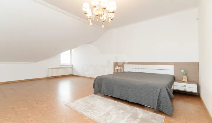 Casă, Buiucani, PRIMĂVERII