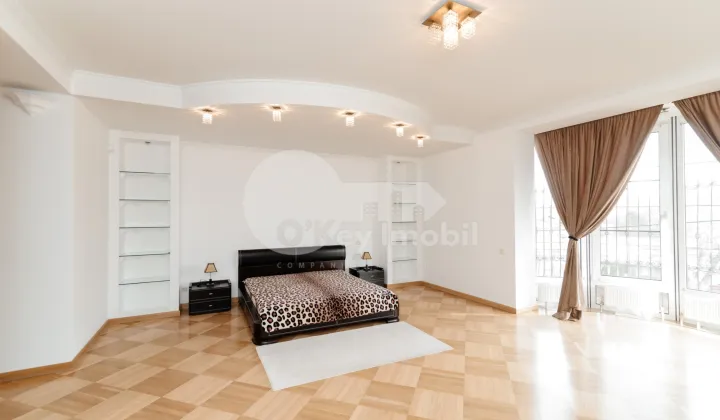 Casă, Buiucani, PRIMĂVERII