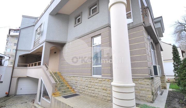 Oficiu, Centru, TOMA CIORBĂ