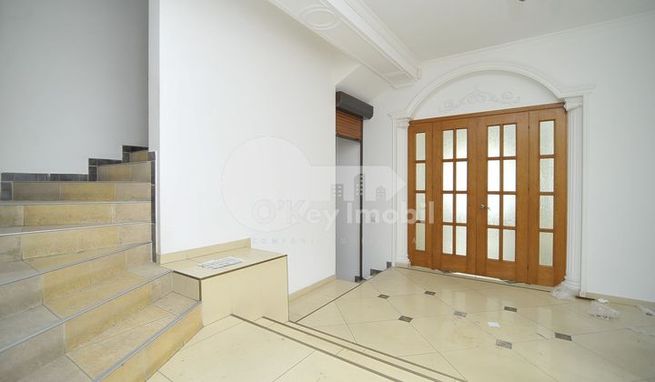 Oficiu, Centru, TOMA CIORBĂ