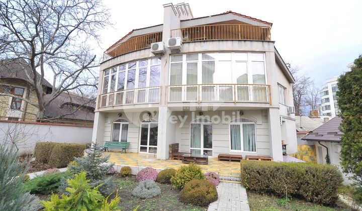 Oficiu, Centru, TOMA CIORBĂ