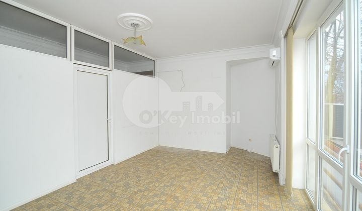 Oficiu, Centru, TOMA CIORBĂ