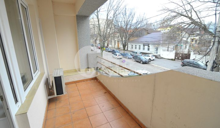 Oficiu, Centru, TOMA CIORBĂ