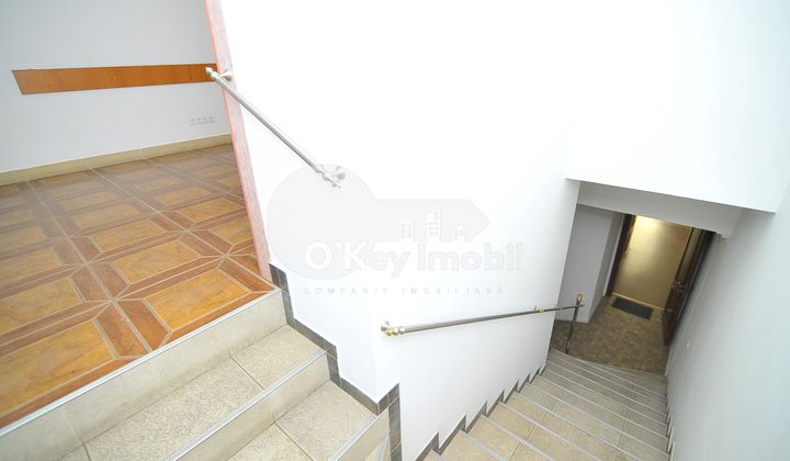 Oficiu, Centru, TOMA CIORBĂ