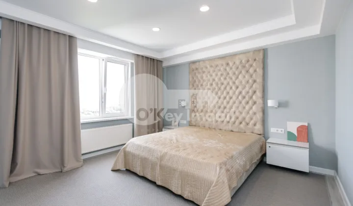 Apartament, Centru, MELESTIU