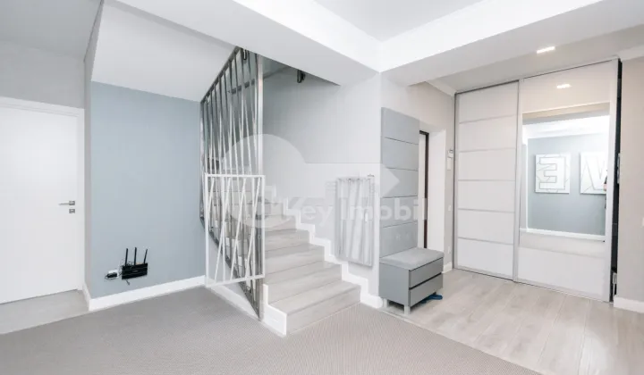 Apartament, Centru, MELESTIU