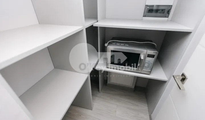 Apartament, Centru, MELESTIU