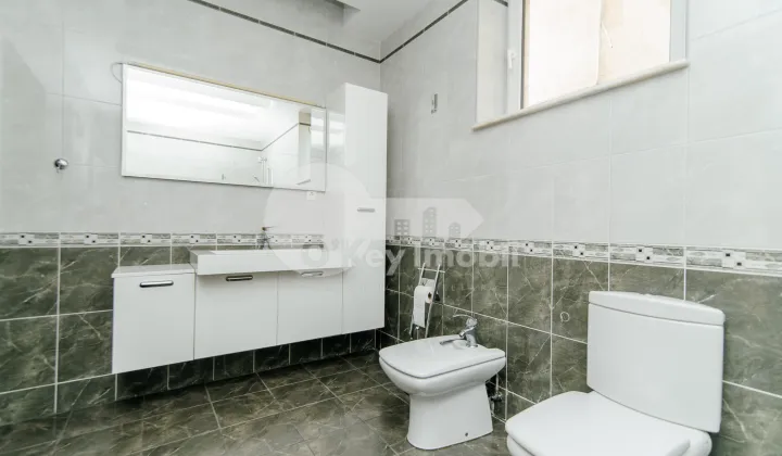 Casă, Buiucani, DONICI