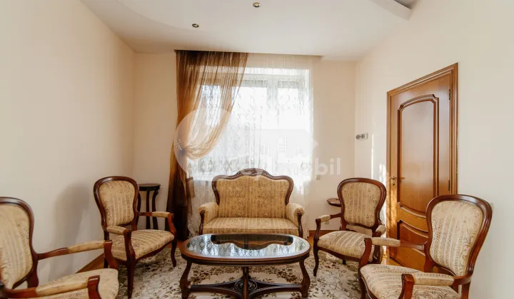 Casă, Buiucani, DONICI