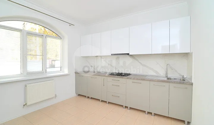 Casă, Centru, NUCARILOR