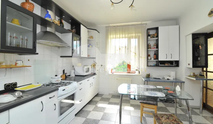 Casă, Centru, AUREL DAVID