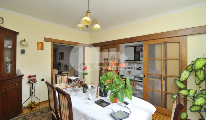 Casă, Centru, AUREL DAVID