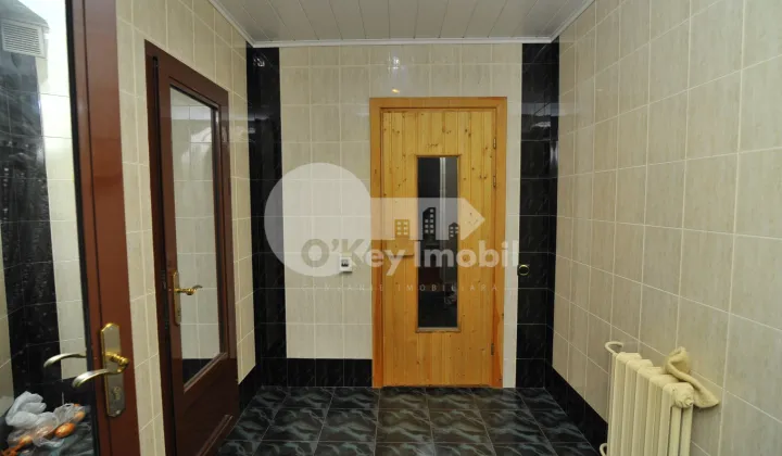 Casă, Centru, AUREL DAVID