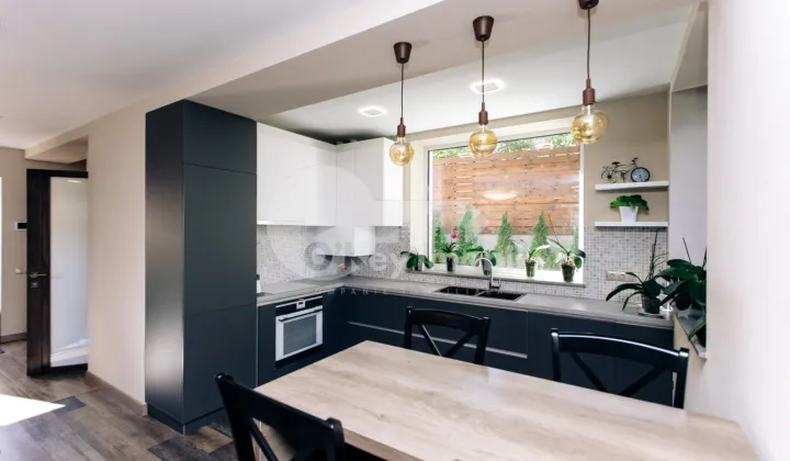 Townhouse, Centru, ANTON CRIHAN