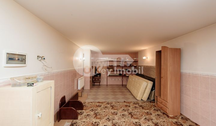 Casă, Centru, DÎMBULUI