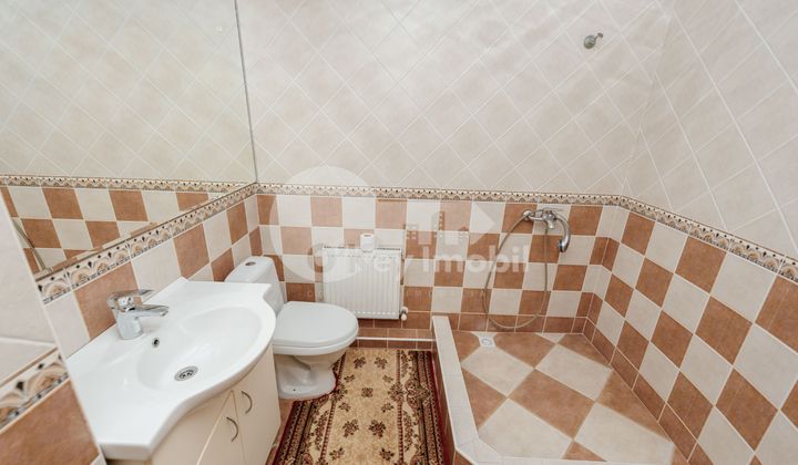 Casă, Centru, DÎMBULUI