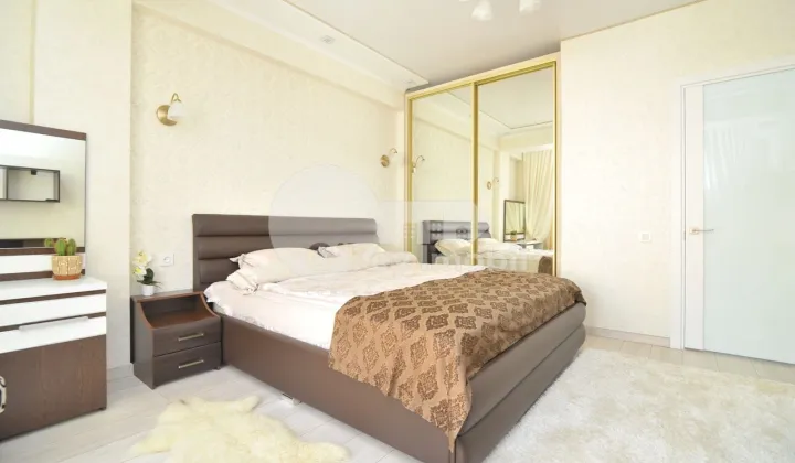 Apartament, Centru, MELESTIU