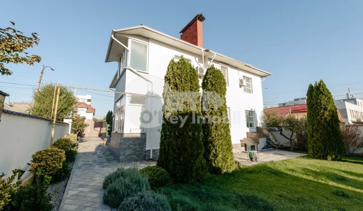 Casă, Buiucani, ION LUCA CARAGIALE