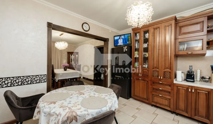 Casă, Buiucani, ION LUCA CARAGIALE