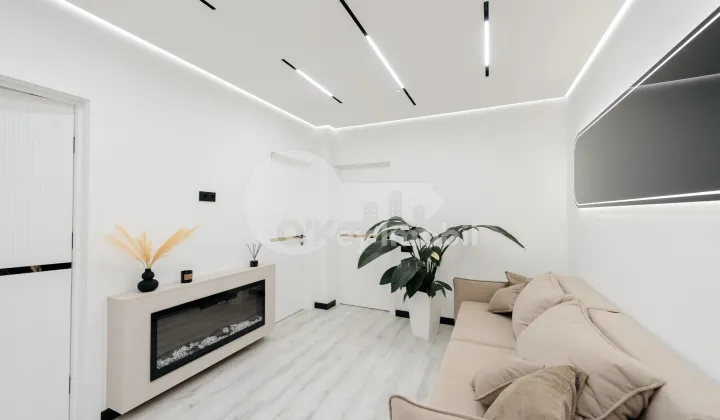 Apartament, Buiucani, VASILE LUPU