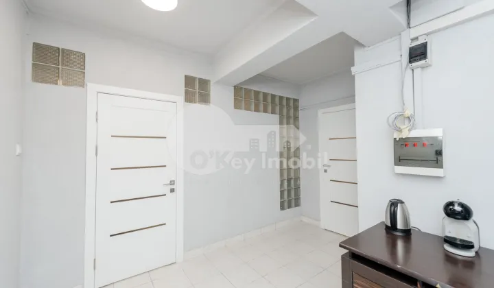 Spațiu comercial, Centru, MITROPOLIT DOSOFTEI