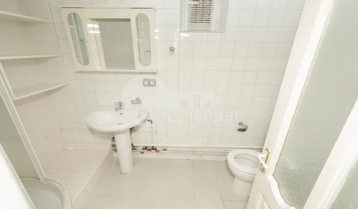 Spațiu comercial, Telecentru, VALERIU CUPCEA