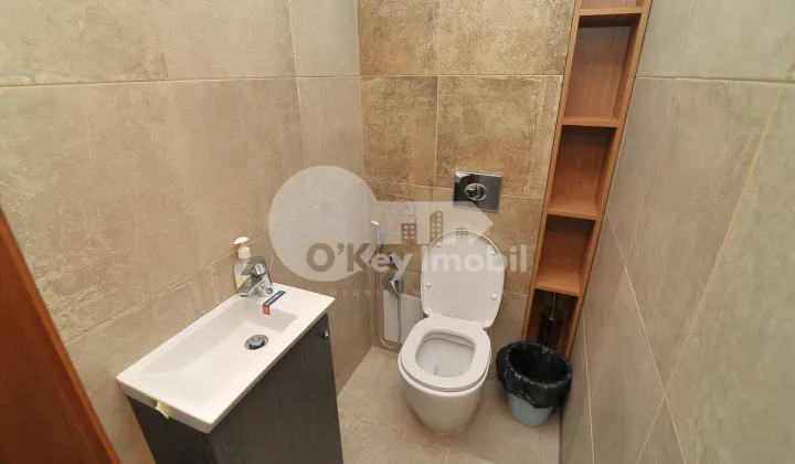 Apartament, Centru, MELESTIU