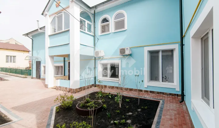 Oficiu, Centru, PETRU MOVILĂ