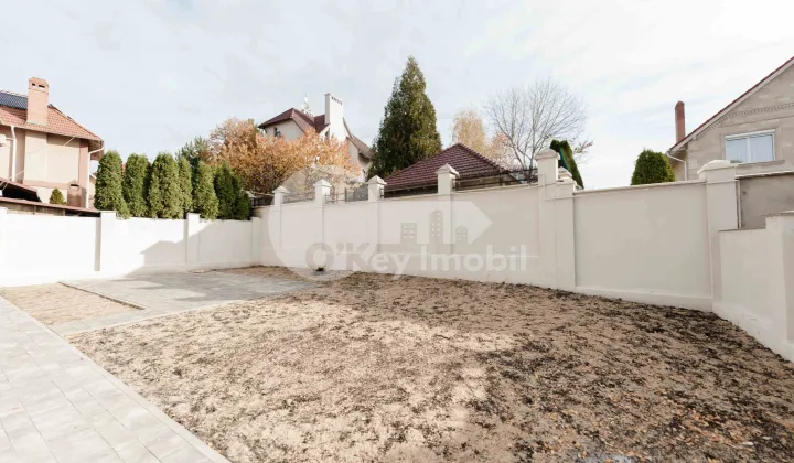 Casă, Codru, PLAIULUI