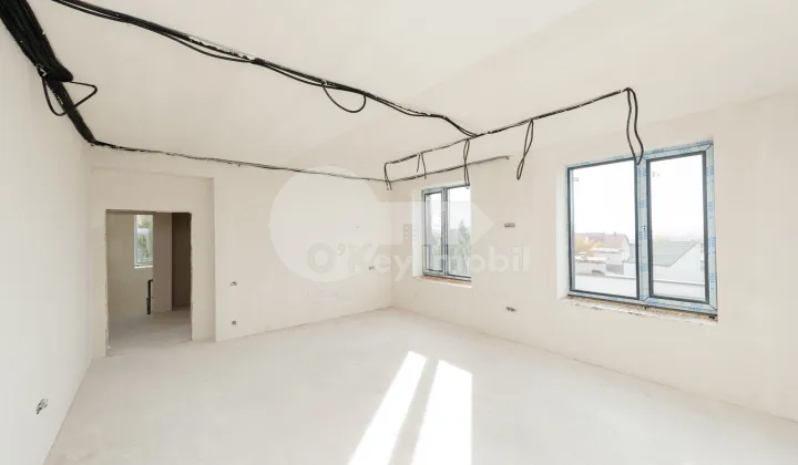 Casă, Codru, PLAIULUI