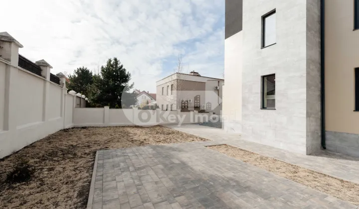 Casă, Codru, PLAIULUI