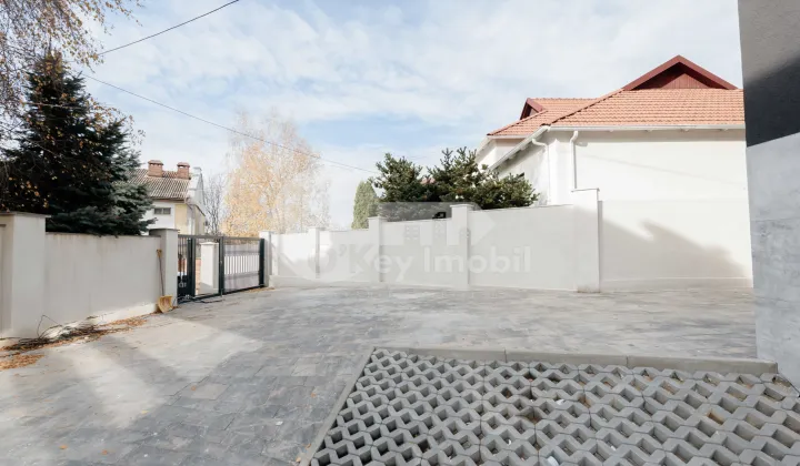 Casă, Codru, PLAIULUI