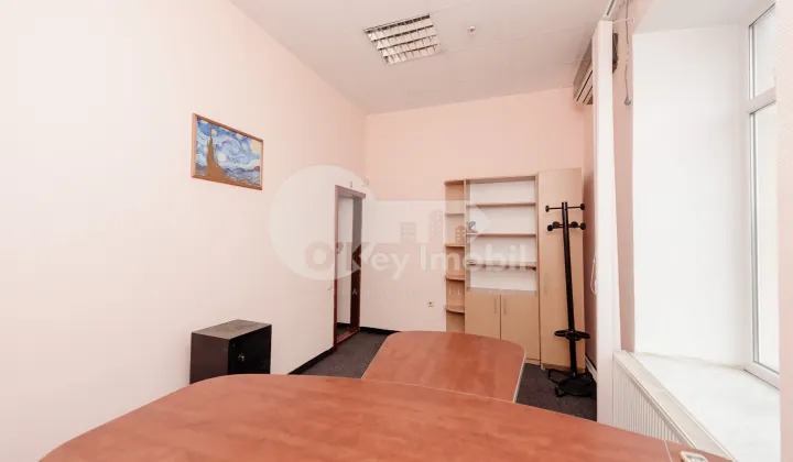 Oficiu, Centru, COLUMNA