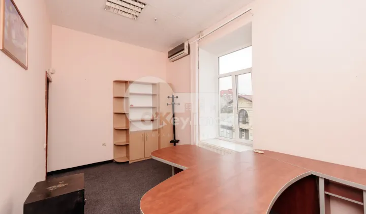 Oficiu, Centru, COLUMNA