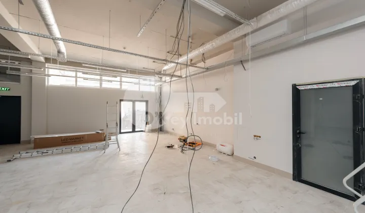 Spațiu comercial, Centru, COLUMNA